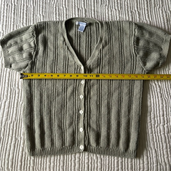EUC Vintage Sweater Vest - Picture 6 of 6